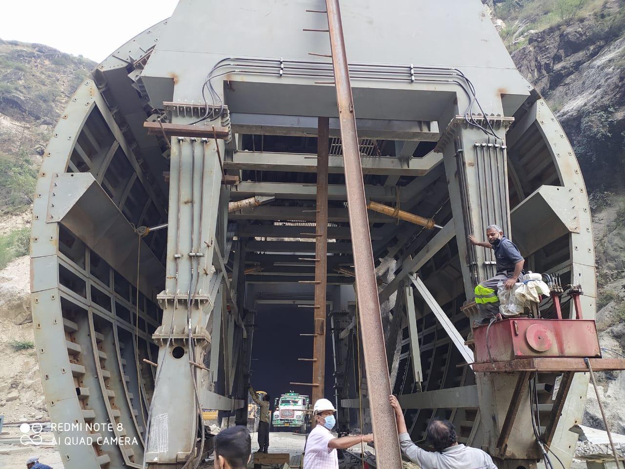 Jumbo tunnel shuttering — internal view